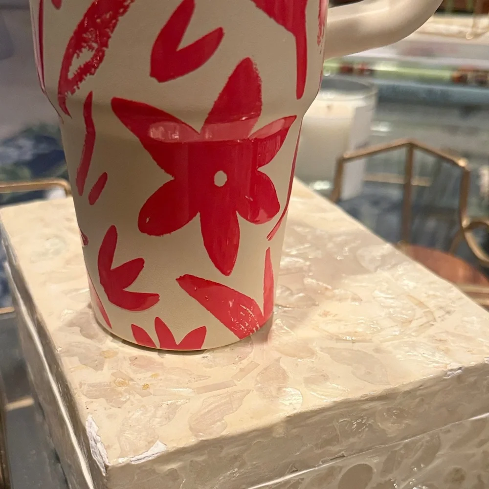Stanley Cream and Red Floral Travel Mug - Picture 3 of 8